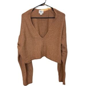 BDG Valeria Cropped V-Neck Sweater Size Large